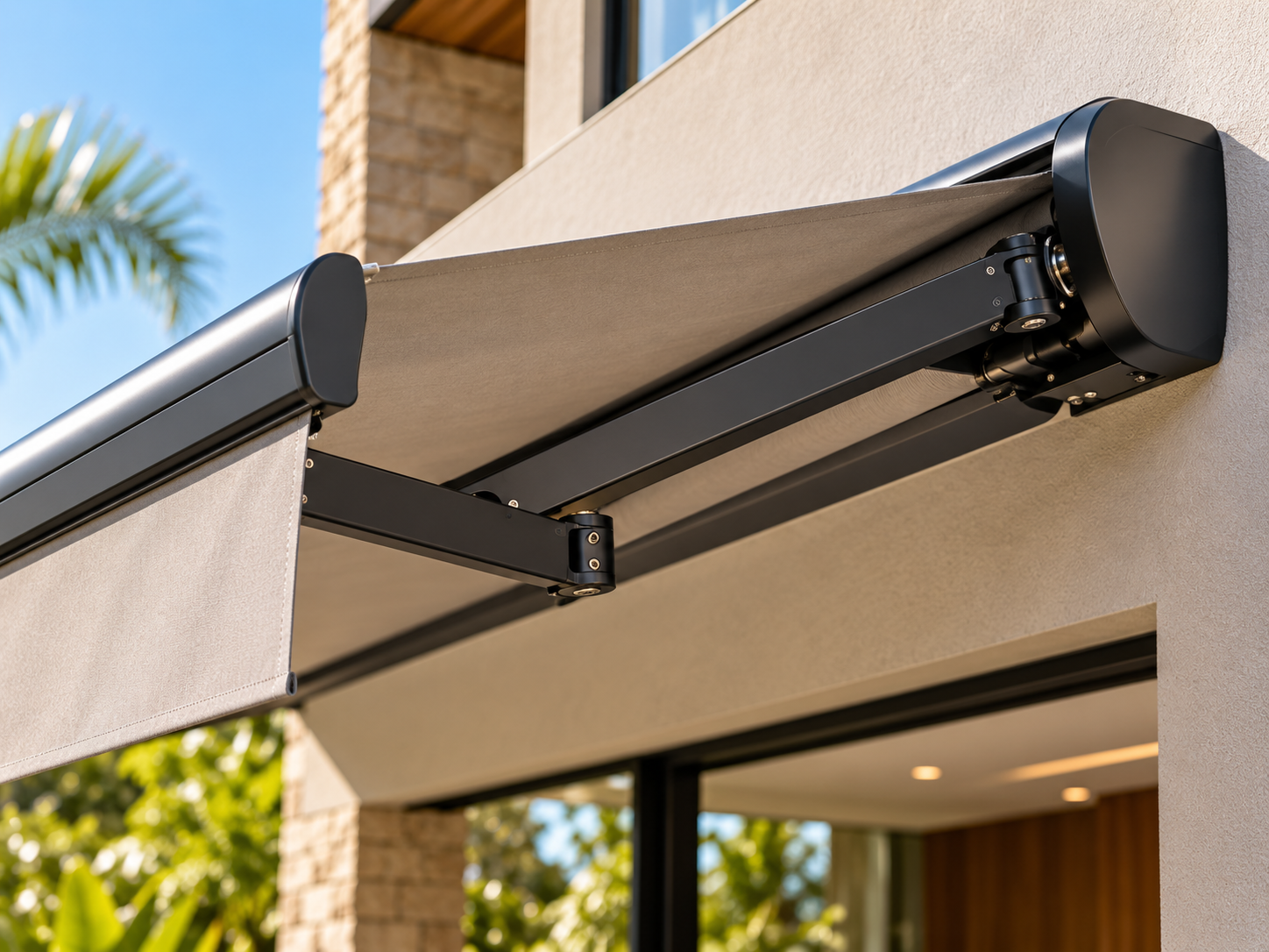 Toldo articulado de braço